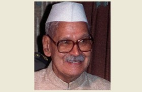‘মুসলমানদের কি করা উচিত ছিলো আর আমরা কি করছি’