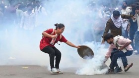 দিল্লিতে যুব-বিক্ষোভ : মোদী সরকারকে কী বার্তা দেয়