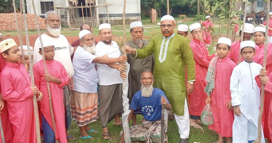 ঝিকরগাছার দারুত তাকওয়া মাদ্রাসা ও এতিমখানায় গাছ লাগানো কর্মসূচি বাস্তবায়ন